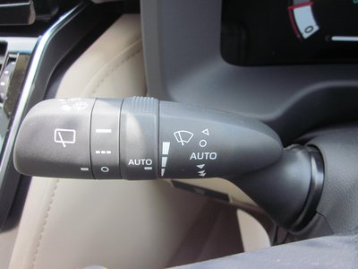 2026 Toyota LAND CRUISER 300 — миниатюра 27