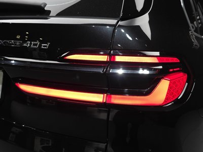 2025 BMW X7 照片 10