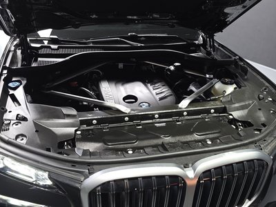 2025 BMW X7 照片 7