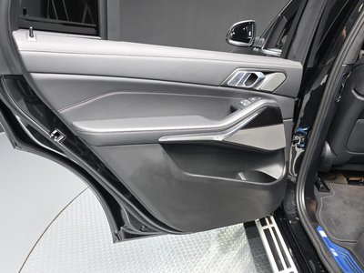 2025 BMW X7 缩略图 15