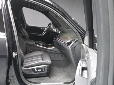 2025 BMW X7 缩略图 17