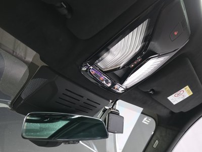 2025 BMW X7 缩略图 32