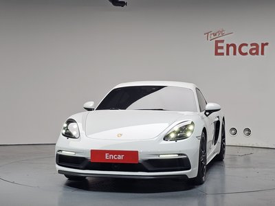 صورة 2 لـ 2021 Porsche 718