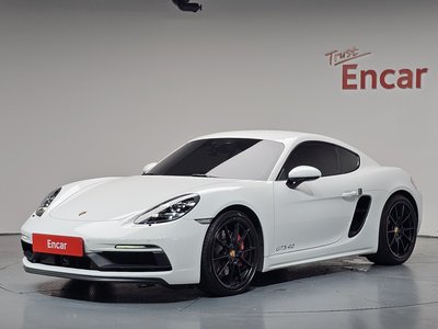 صورة 1 لـ 2021 Porsche 718
