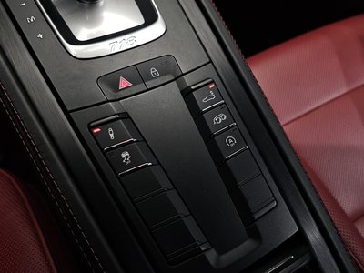 صورة مصغرة 25 لـ 2021 Porsche 718
