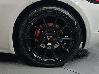 صورة 8 لـ 2021 Porsche 718