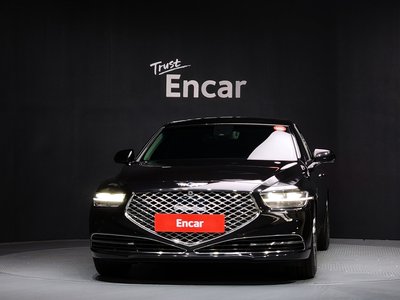 2020 Genesis G90 照片 2