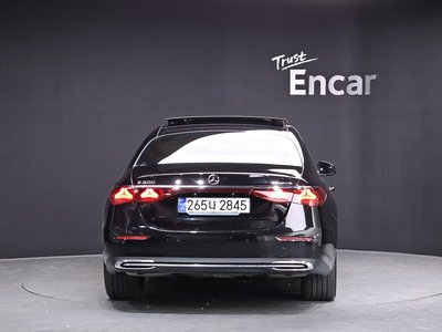 MERCEDES-BENZ E-CLASS - 4