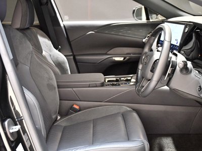 2023 Lexus RX — миниатюра 12