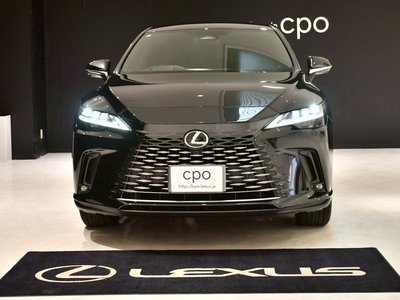 صورة 2 لـ 2023 Lexus RX