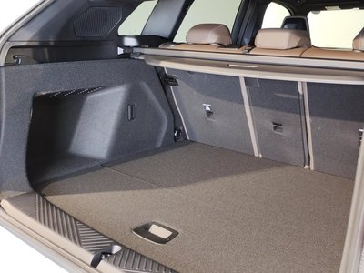 2025 BMW X3 缩略图 23
