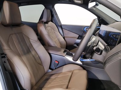 2025 BMW X3 缩略图 33