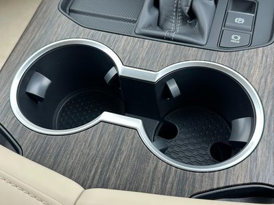 2025 Toyota LAND CRUISER 300 — миниатюра 62