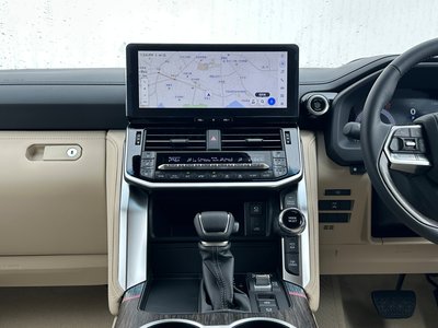 2025 Toyota LAND CRUISER 300 — миниатюра 40