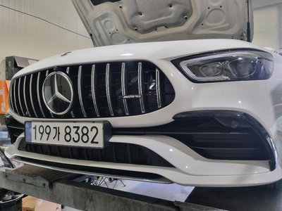MERCEDES-BENZ GT AMG - 1