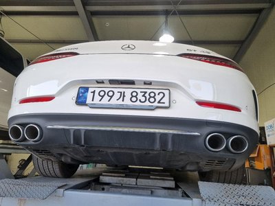 MERCEDES-BENZ GT AMG - 3