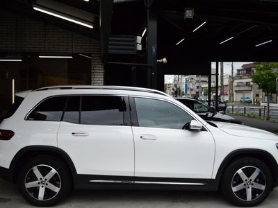 MERCEDES-BENZ GLB - 10