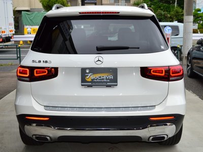 MERCEDES-BENZ GLB - 8