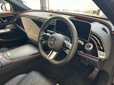 MERCEDES-BENZ E-CLASS - 7