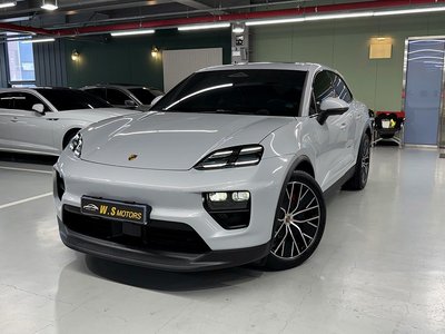 صورة 1 لـ 2025 Porsche MACAN