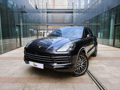 PORSCHE CAYENNE - 1