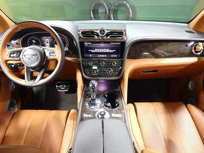 صورة 3 لـ 2021 Bentley BENTAYGA