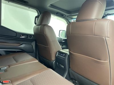 صورة مصغرة 40 لـ 2025 Toyota LAND CRUISER 250