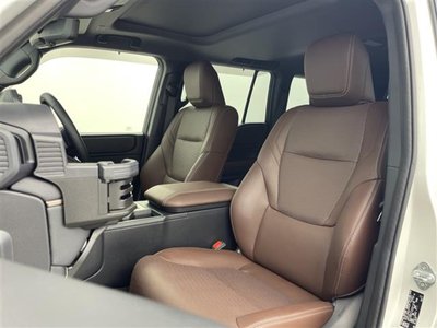 صورة مصغرة 38 لـ 2025 Toyota LAND CRUISER 250
