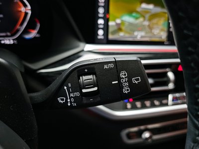 2021 BMW X7 thumbnail 30