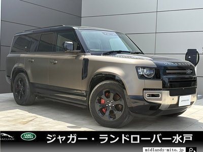 LAND ROVER DEFENDER - 1