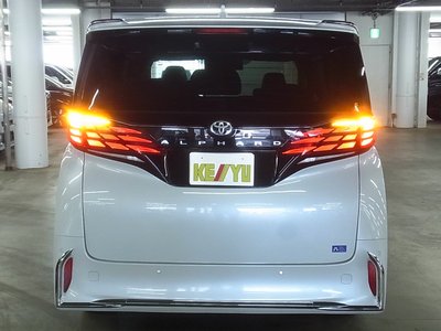TOYOTA ALPHARD - 10