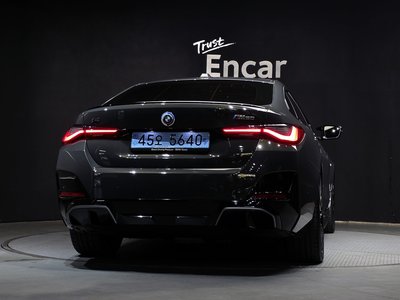 BMW I4 - 3