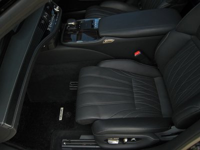 صورة مصغرة 75 لـ 2017 Lexus LS