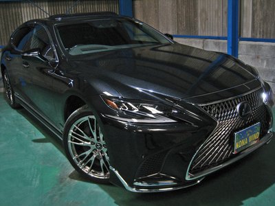 LEXUS LS - 1