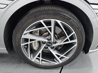 صورة 8 لـ 2022 GENESIS G90 (RS4)