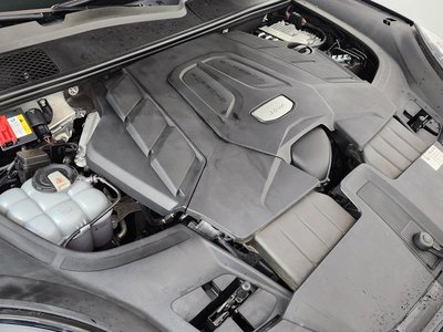 صورة 7 لـ 2019 Porsche CAYENNE
