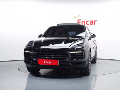 صورة 2 لـ 2019 Porsche CAYENNE