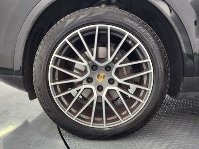 صورة 6 لـ 2019 Porsche CAYENNE