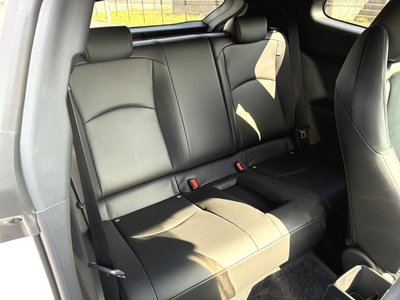 TOYOTA YARIS - 10