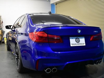 2018 BMW M5 — миниатюра 63