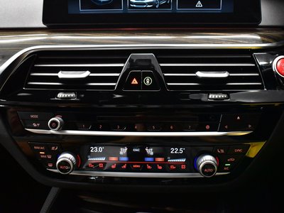 2018 BMW M5 — миниатюра 44