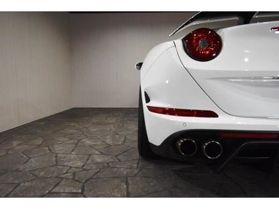 2015 FERRARI CALIFORNIA T thumbnail 22
