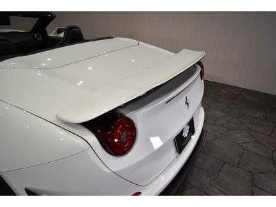 2015 FERRARI CALIFORNIA T thumbnail 21