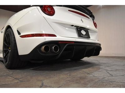 2015 FERRARI CALIFORNIA T thumbnail 23