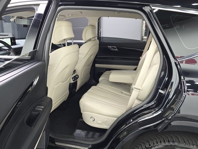 2020 Genesis GV80 thumbnail 11
