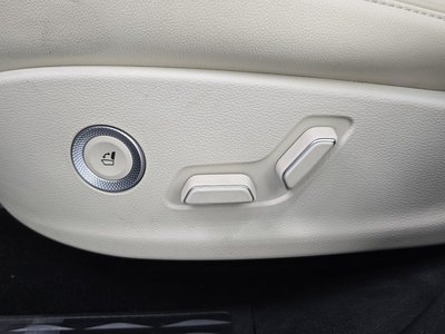 2020 Genesis GV80 thumbnail 17