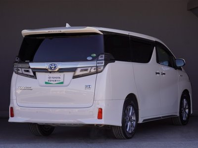 TOYOTA VELLFIRE - 2