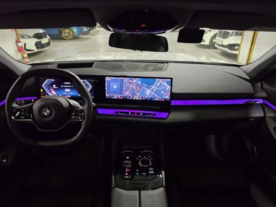 BMW 5 SERIES - 4