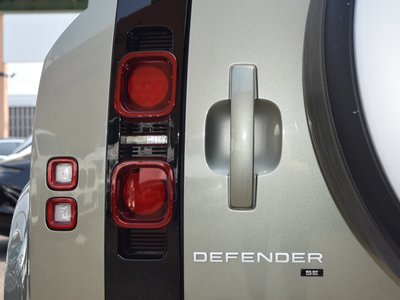 صورة مصغرة 12 لـ 2020 LAND Rover DEFENDER