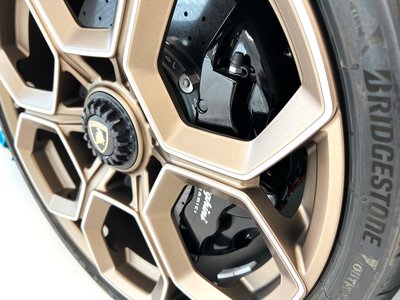 2024 Lamborghini HURACAN — миниатюра 11